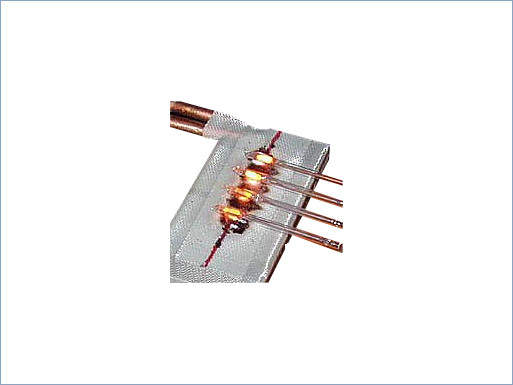 Getters inside of C-CFL, fluorescent lamp and neon lamp is heated up by 1.5MHz